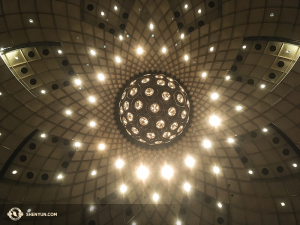 The central globe chandelier at The David H. Koch Theater in Lincoln Center. (Photo by Annie Li)