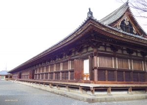 We say goodbye to the long main hall of the temple at Rengeoin Sanjusangendo (三十三間堂). Time to get back to work! The Shen Yun World Company has two performances at the ROHM Theatre, in Kyoto. This was a great day of exploration though. We'll have more Kyoto pictures to share with you in the next album too, so stay tuned!We're so excited to be in Paris! Flanking the 130-year-old Eiffel Tower are dancers Olivia Zhang (left) and Elsie Shi. (Photo by percussionist Tiffany Yu)
